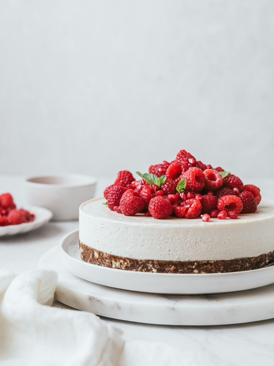 Cheesecake de forno com frutos vermelhos